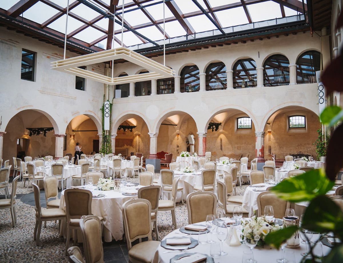 Convento dei Neveri sala interna